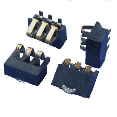 コイン電池の接点とバッテリークリップ